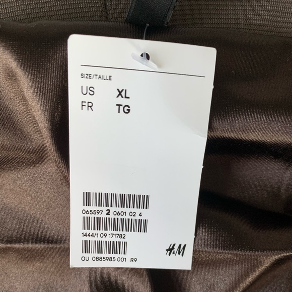 H&M skirt - Picture 2 of 2